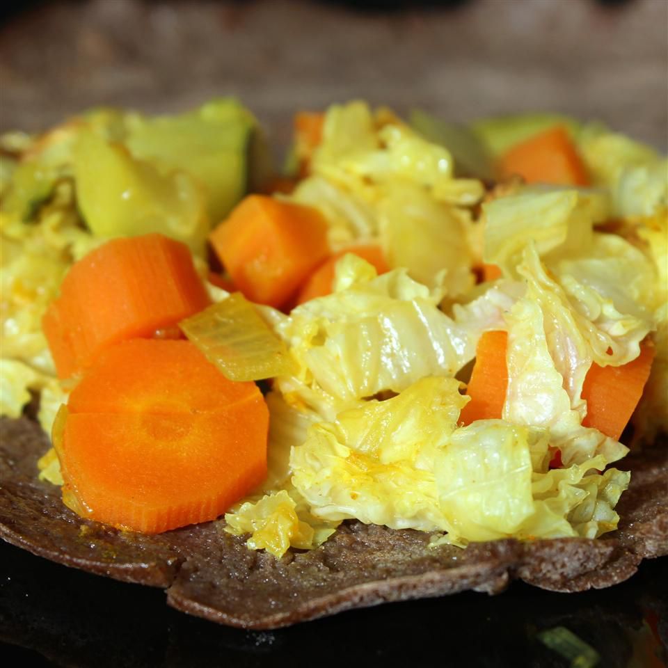 Cabbage W/ Carrots Tikil Gomen