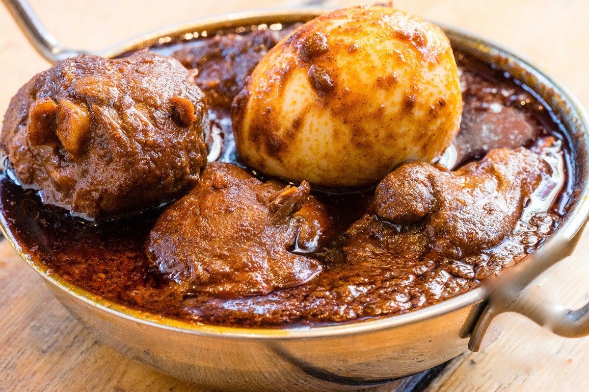 Chicken and Egg Stew Doro Wot (3 chicken legs🍗 & 3 eggs🥚)